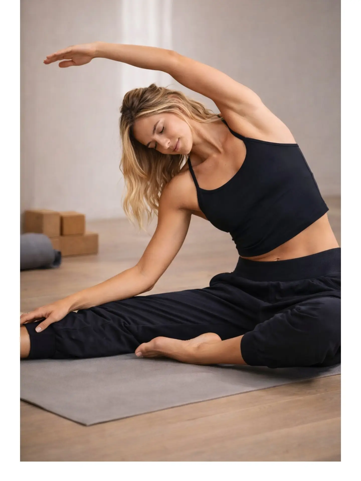 Born Nouli — Tula Harem Yoga Pant Black — view 2
