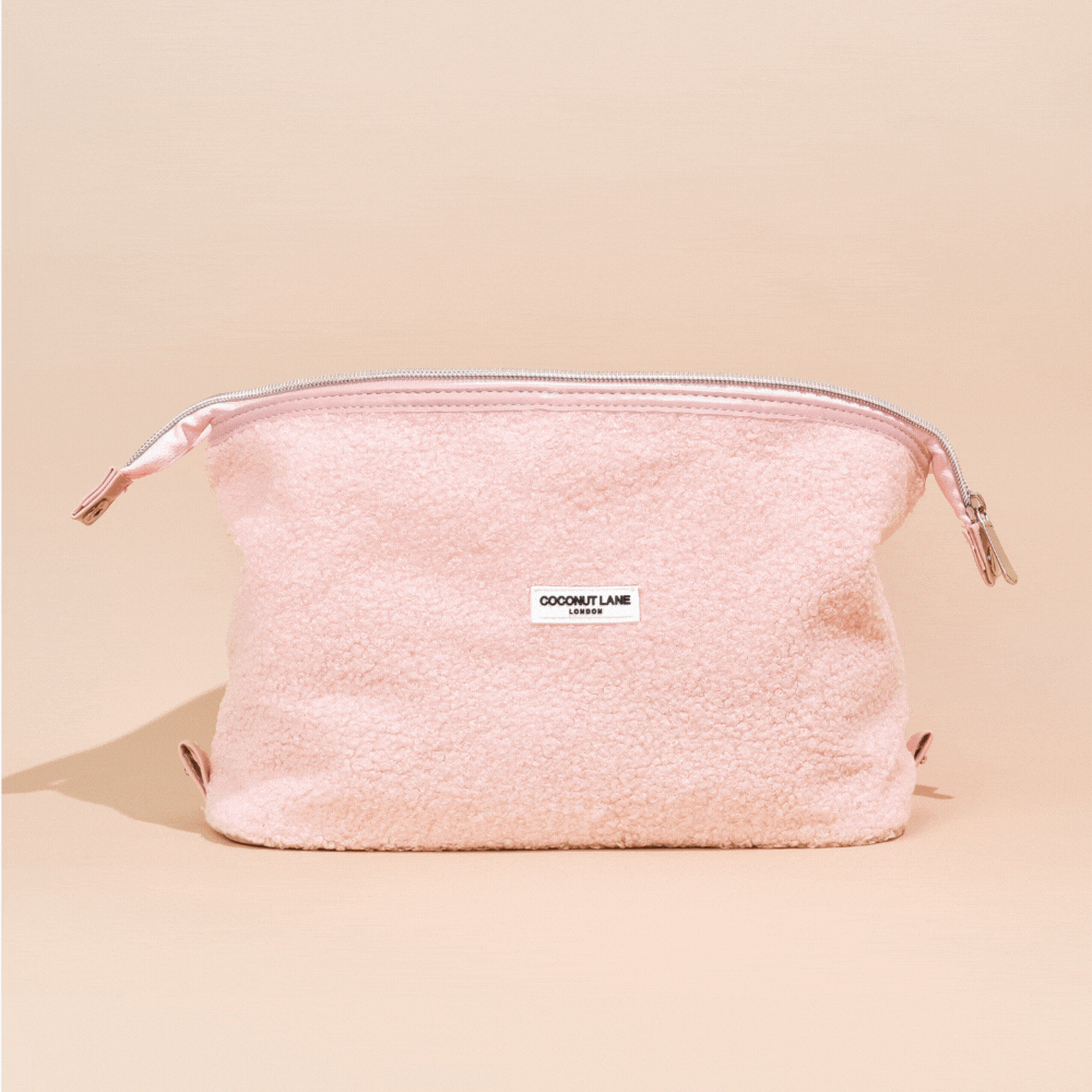 Accessories  — Magic Lifestyle Pouch - Teddy Love-A-Lot